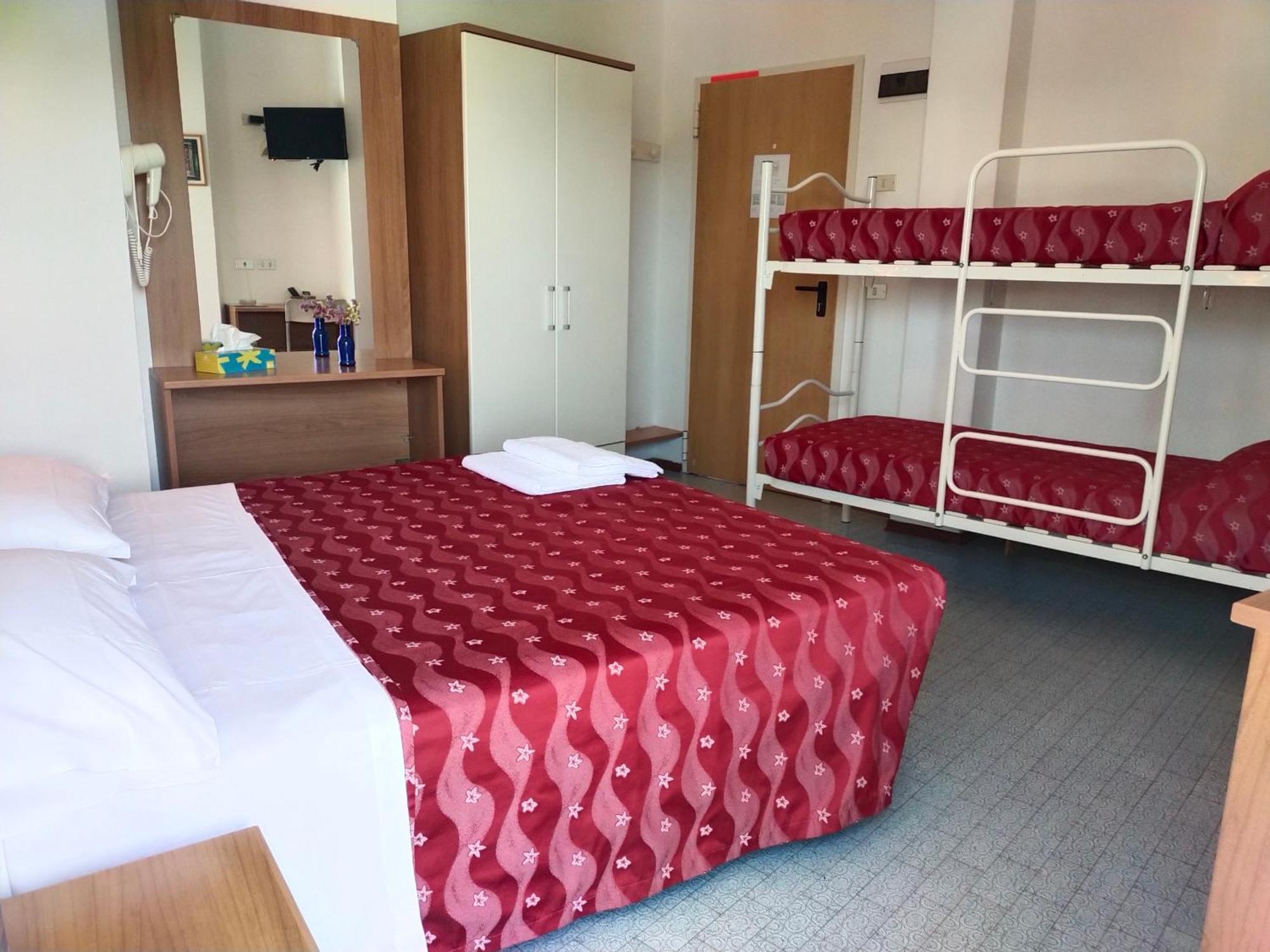 Hotel Goldene Rose Rimini Kültér fotó